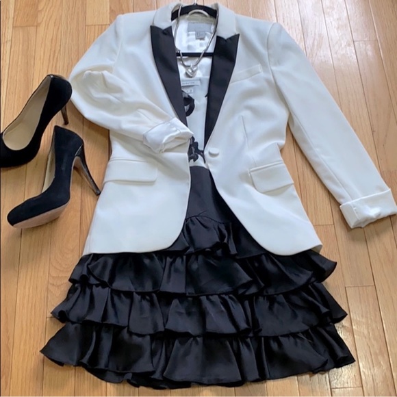 Tiered Ruffle Skirt - Picture 4 of 5